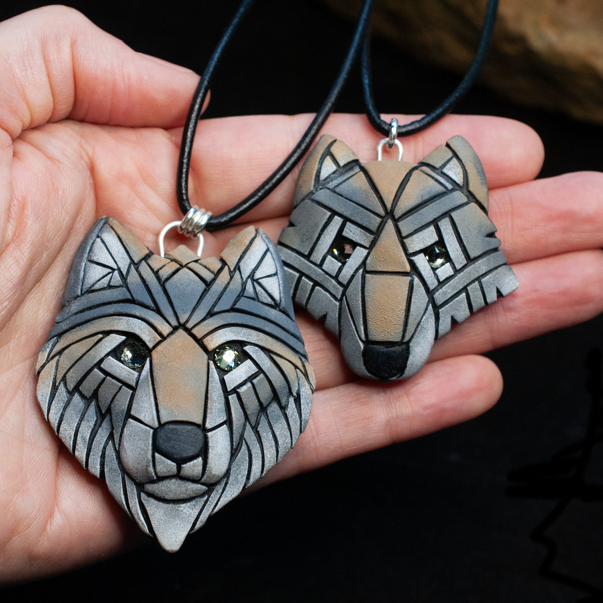 Gray Wolf Necklace, Wild American Species, Your Choice of 2 sizes, Mosaic Art Design, Spirit Animal, Unique Gift Idea, Amulet, Western Totem