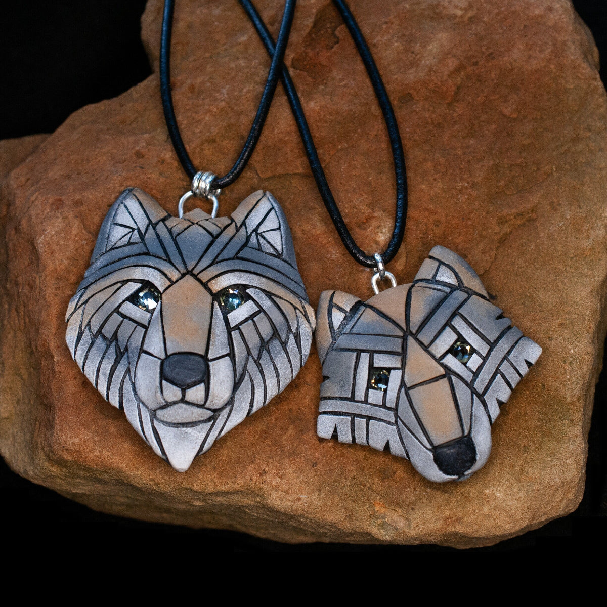 Gray Wolf Necklace, Wild American Species, Your Choice of 2 sizes, Mosaic Art Design, Spirit Animal, Unique Gift Idea, Amulet, Western Totem